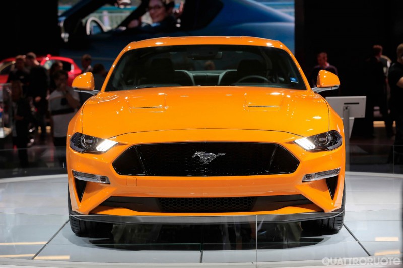 2017-Ford-Mustang-GT.jpg
